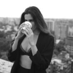 Sonnalli Seygall Instagram - Today’s to-do list sponsored by coffee Photograph: @dieppj 🖤 #coffeelover #weekendmood #fridayvibes #blackandwhitephotography