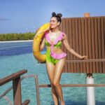 Sonnalli Seygall Instagram - Main character energy Stylist: @trishadjani Swimwear: @flirtatious_india . . #maldives #maldivesdiaries #travelwithsonnalli #sunshinestateofmind #weekendmood #sundayvibes #throwbackmemories