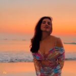 Sonnalli Seygall Instagram - Sassy, classy and glimmering gorgeous!✨ @sonnalliseygall slaying like an absolute goddess in our expressively crafted silhouette, amplifying her personality extravagantly. Photographer: @dieppj . . . #mandirawirk #sonnalliseygall #resortwear #travel #instagood #reel #reels #reel #instadaily #reelsinstagram #reelsvideo #travelgram #feature #instafashion #instalove #trendingreels #instagood #instamood #trending