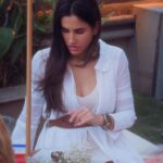 Sonnalli Seygall Instagram - Sunday dumping 🌞 #ｓｕｎｄａｙｍｏｏｄ