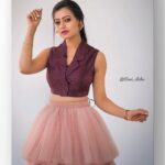 Sowmya Rao Nadig Instagram - Don’t dream of it. Train for it . #sowmyasharada #sowmyarao #jabardasth Costume @impriyankasahajananda Photography @ravi_cross_clickx Hairdresser @shafi_rock_9 #etvtelugu #positivevibes