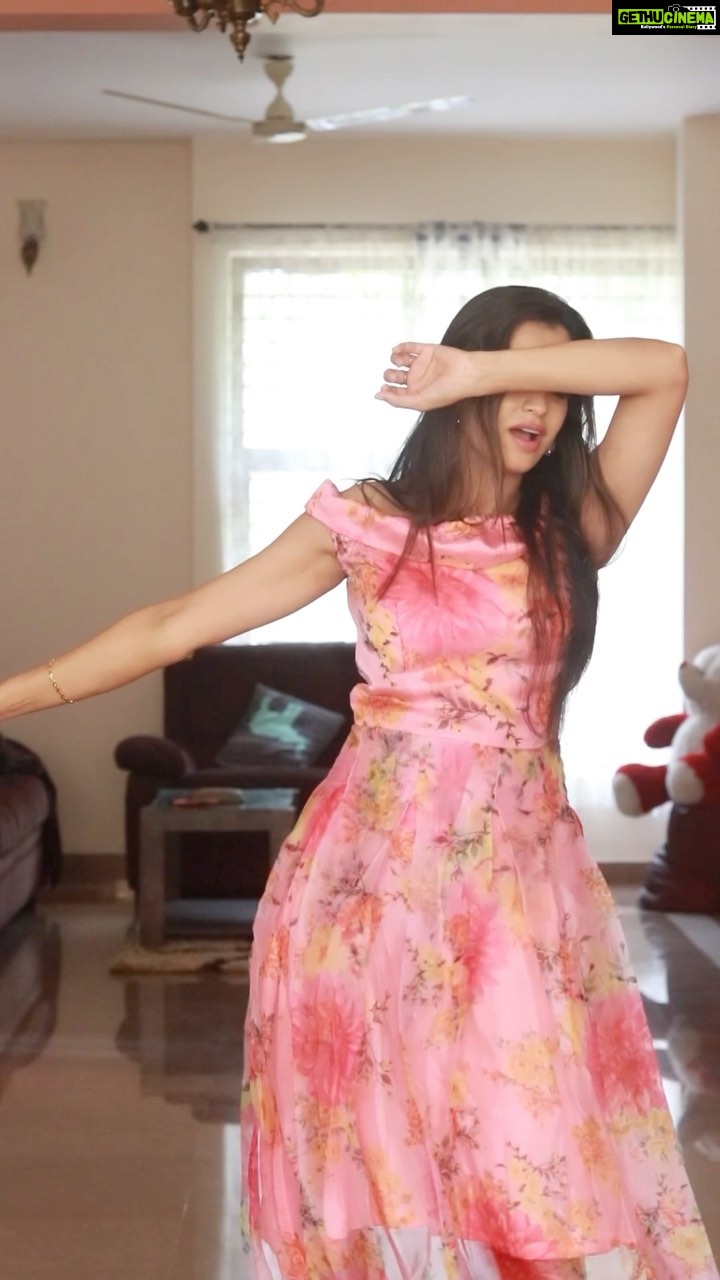 Sowmya Raoh - 67.3K Likes - “Dance with your Sundara” ❤️ #ohsundarachallenge from #lifeisbeautiful
A @nobinpaul Musical
@pruthvi_ambaar_official @lasyanagraj @madhuri_seshadri @sabu_aloysius @saregama_kannada
#SaregamaGlobal #trendingreels #coupledance #sowmyasharada