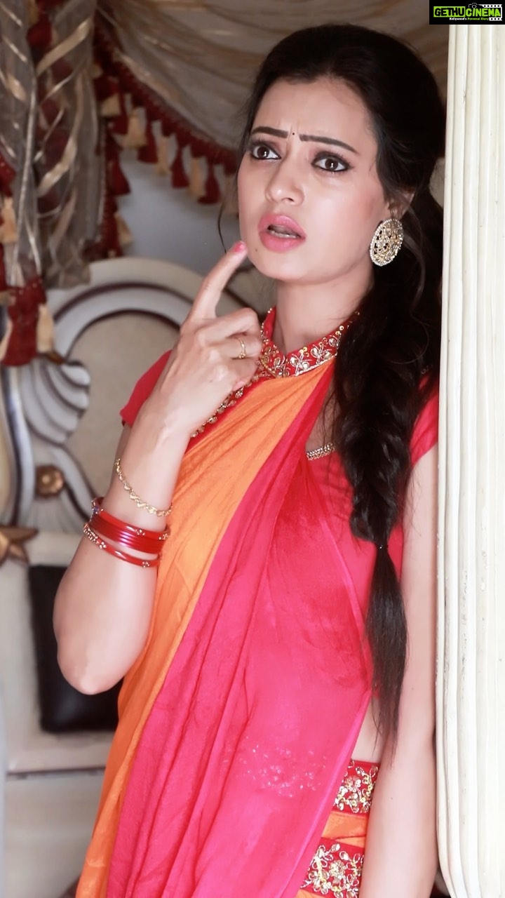 Sowmya Raoh - 140.2K Likes - Pudikile pudikile 🤩🤩🫣 ……
Costume @laxmikrishnaofficial
#sareelove #reels #reelsinstagram #reelitfeelit #explorepage #shooting #artist