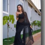 Sowmya Rao Nadig Instagram - Forget the failure, Keep the lesson 🖤 #sowmyasharada #sowmyarao Costume @divya_varun_official Jewellery @lucky_jewelleries Hairstyle @shafi_rock_9 Photography @ravi_cross_clickx #sridevidramacompany #etvtelugu #positivevibes