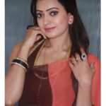 Sowmya Rao Nadig Instagram - Trust the timing of your Life #sowmyasharada #positivequotes #saree #sareelove #serial #shoot