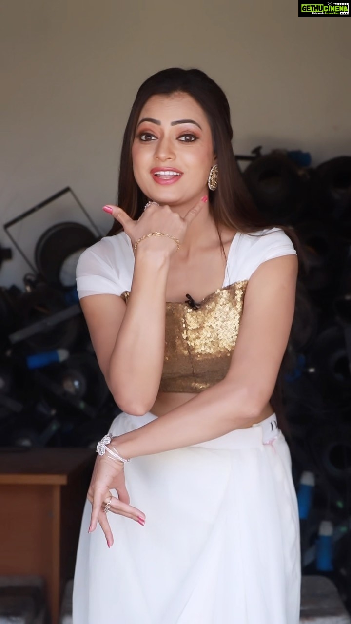 Sowmya Raoh - 71.9K Likes - Self love ❤️
#sowmyasharada #sowmyarao
Costume @divya_varun_official
#sowmyarao #explorepage #dance #jabardasth #etvtelugu