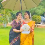 Sowmya Rao Nadig Instagram - U r my mehabooba @shafna.nizam Miss you 😘 #reels #reelitfeelit #remixonreels #explore #friendship #sowmyasharada