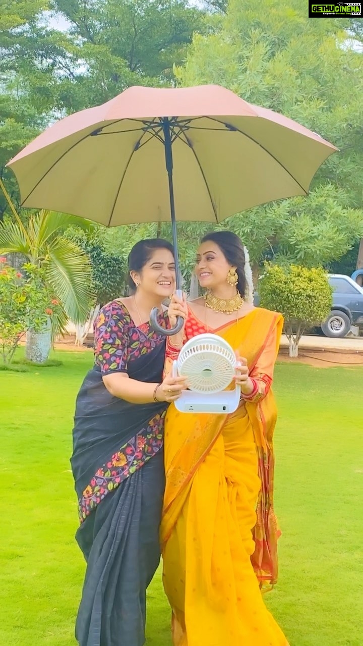Sowmya Raoh - 22.1K Likes - U r my mehabooba @shafna.nizam
Miss you 😘
#reels #reelitfeelit #remixonreels #explore #friendship #sowmyasharada