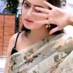 Sowmya Rao Nadig Instagram - Sunday mood. Just for this song😍🥰 #sowmyasharada Costume courtesy @akshatha_sreedharofficial #shooting #telguserials #tamilsongs #reels #reelsinstagram #explore #remixonreels