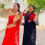 Sowmya Rao Nadig Instagram - Tag ur dance partner . @shafna.nizam 💃💃 #sowmyasharada #shafnanizam #reels #dancereels #explore #trendingreels #remixonreels #reels #dancereels #