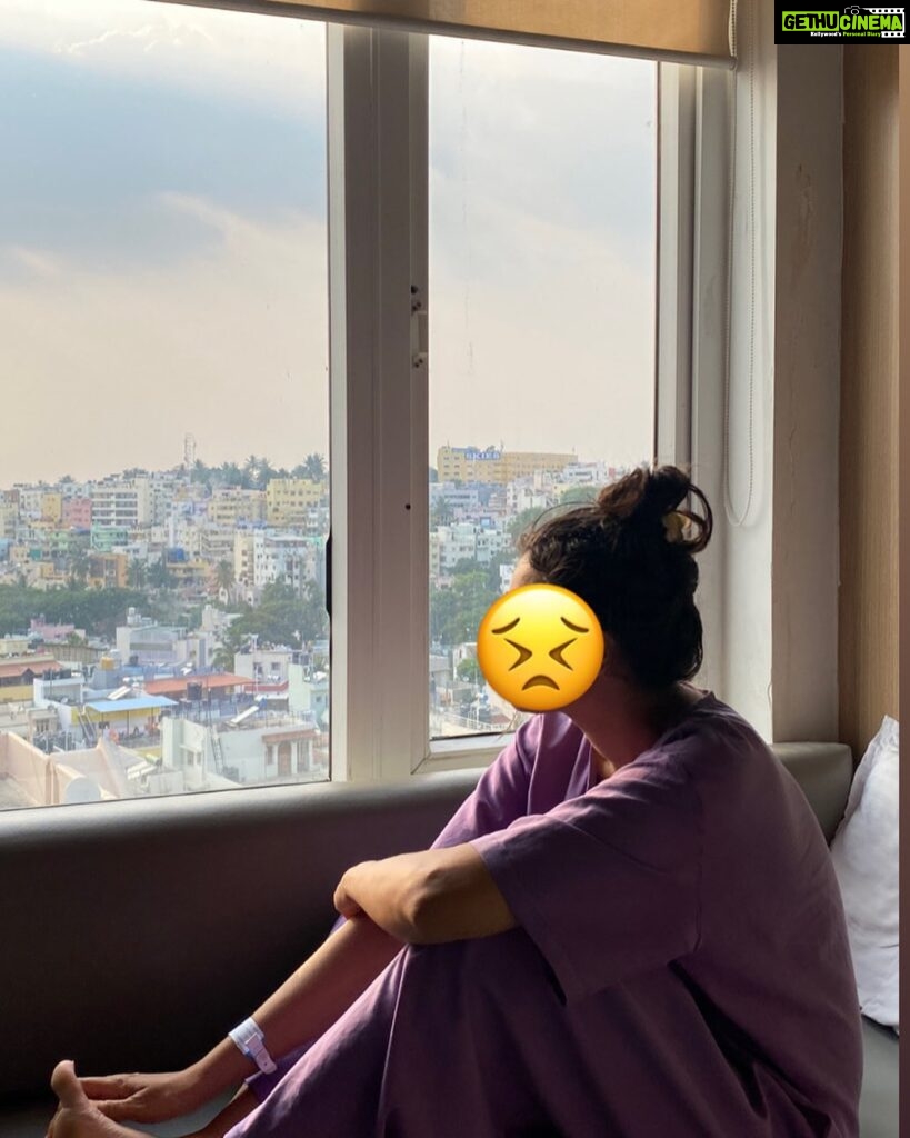 Sowmya Rao Nadig Instagram - Thanks alot for showing so much concern about my absence from Insta and continuously asking about my wellbeing.🙏🏻❤️ I was hospitalised and couldn’t respond to anyone, but with all well wishes i am on path to recovery now 😌.. Hope things will be better soon🙏🏻 #grateful #hopeful #sowmyasharada #sowmyarao