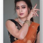 Sowmya Rao Nadig Instagram - Express Yourself like not to Impress anyone !! #sowmyasharada #saree #srimanthudu #etvtelugu #teluguserials #tamilserialactress
