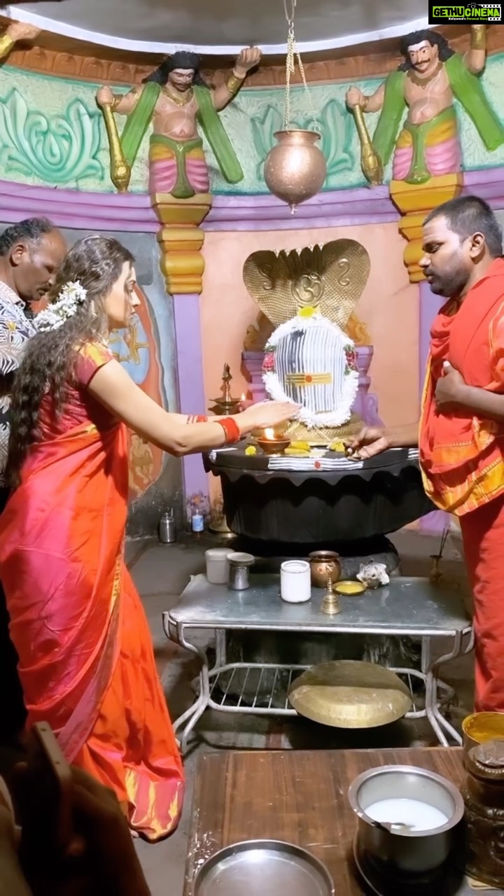 Sowmya Raoh - 87.5K Likes - Feeling blessed “Shiva” #bhukailash
HappyShivRatri to all 🙏🏻
#mahashivratri #mahashivratri2023
#blessed #reelitfeelit #sowmyarao #explore