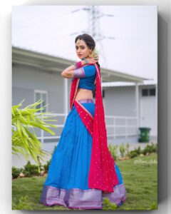 Sowmya Raoh Instagram - Festival Vibes 🎋
#sowmyasharada #sowmyarao 

Costume @divya_varun_official 
Photography @ravi_cross_clickx 

#pongal #makarsankranti2023 #makarsankranti #indianfestival #jabardasth #etvtelugu #tamil #festivalvibes