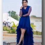 Sowmya Rao Nadig Instagram - JABARDASTH 500th Episode today💥✨@etvtelugu2708 #sowmyasharada #sowmyarao Costume @divya_varun_official Photography @ravi_cross_clickx Hairstylist @shafi_rock_9 #jabardasth #etvtelugu #positivequotes