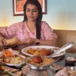 Sridevi Ashok Instagram - Namakku soru dha mukkiyam @anjapparchettinadofficial , Ashok nagar branch … with my dears @sangeetha_maruthapandian @ashok_chintala
