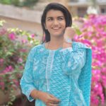 Sridevi Ashok Instagram - 💥Look simple, classy and gratefull in handblock pure cotton kurta sets💥 From @pennae_unakaga_ (JUSTFORWOMEN) 🌟🌟The perfect kurti that goes with every outfit,is an easy-to-wear versatile piece for Summer wear, daily wear. @pennae_unakaga_ 🌟🌟 #srideviashok #cottonkurti #cottonkurtaset #summerwear #budgetfriendly #dailywear #supportsmallbusiness