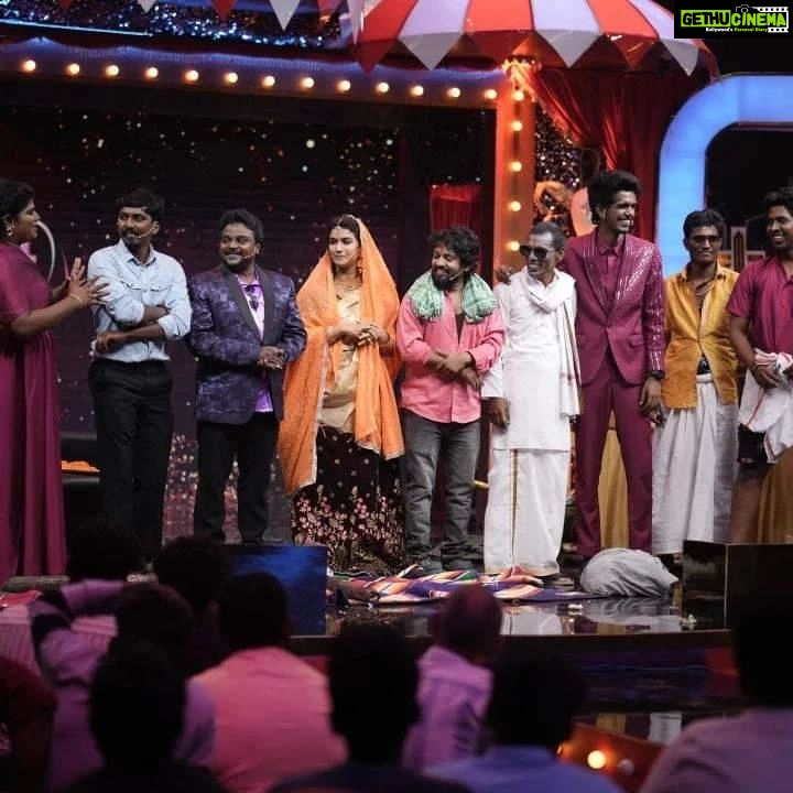 Sridevi Ashok Instagram - KPY CHAMPIONS SEASON 4 FANTASTIC AND POWERPACK PERFORMANCE BY OUR TEAM @srideviashok_official AKKA @vinothkpy BRO @sarath_kpy BRO @palani_pattalam BRO
