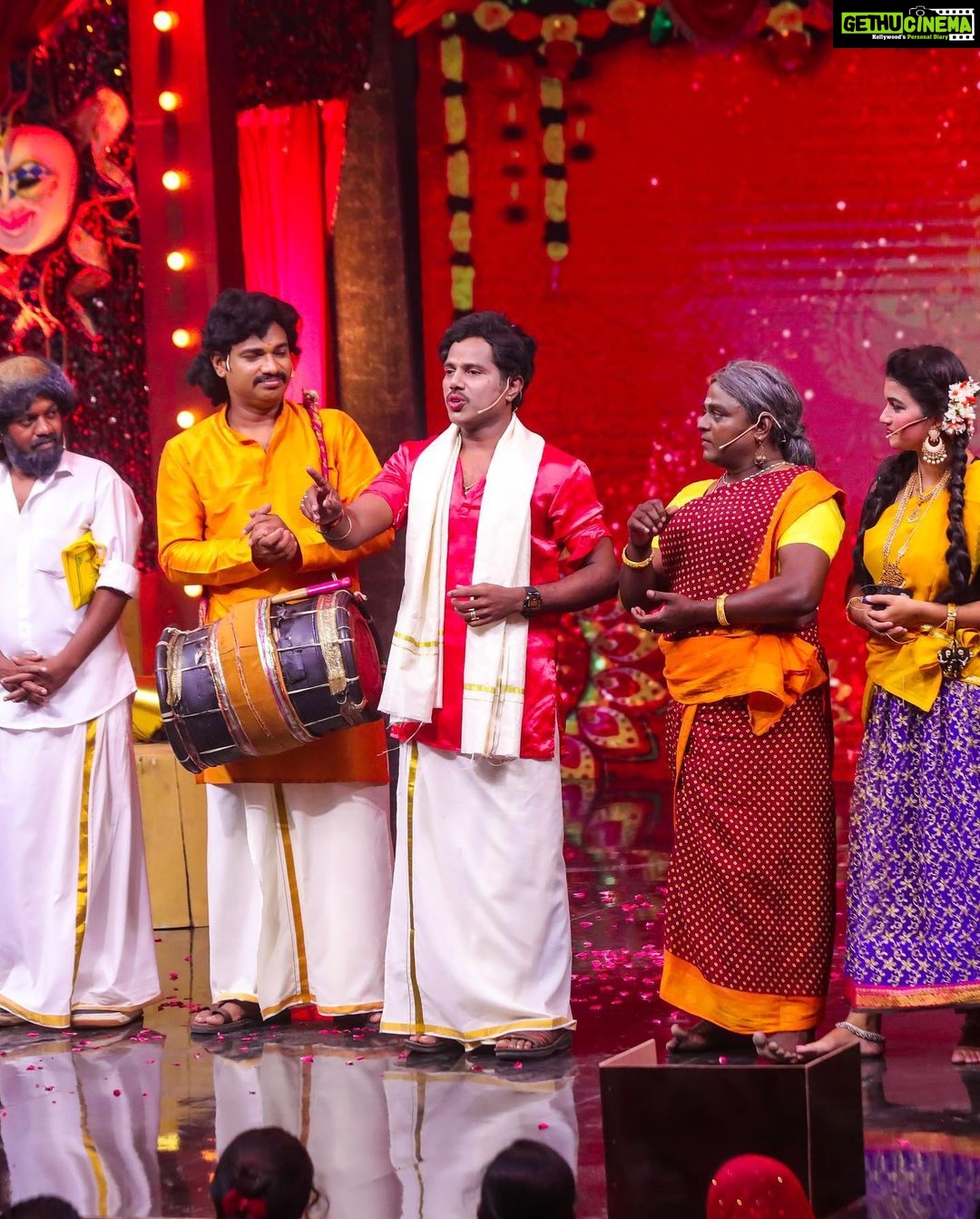 Sridevi Ashok Instagram - Mama Kutty team from Kpy Champions Season -4 @jayachandran_official @vinothkpy @palani_pattalam @vijaytelevision @director_thomson_vijaytv