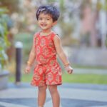 Sridevi Ashok Instagram - @bougainvileakids has easy breezy cotton dresses for the kids from 1 year - 12 years for both boys and girls. They do Customisation aswell for bigger sizes Photography : @rootzstudios Collaboration