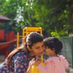 Sridevi Ashok Instagram - @luvlap.in sippers are such a blessing for my little @sitara_chintala This one sipper can be used in 4 different ways - like a feeding bottle, tumbler, sipper and a cup. It’s made using the best child safe material and it’s perfect for lil hands to hold. It comes in such fun vibrant colours & it’s a Summer Essential in our household. . . . #LuvLapIndia #LuvLapMoms #LuvLapIndia #LuvLapBabies #LuvLapSippers #Sippers #luvlaphappybaby #happybabieshappiermoms #luvlapproducts #BabyReels #MommyBlogger #MomBlogger #reelitfeelit #reelkarofeelkaro #indianmomblogger #modernmama #parentinginfluencer #famousmomblogger #momvlogger #momvlogs #parentingtips