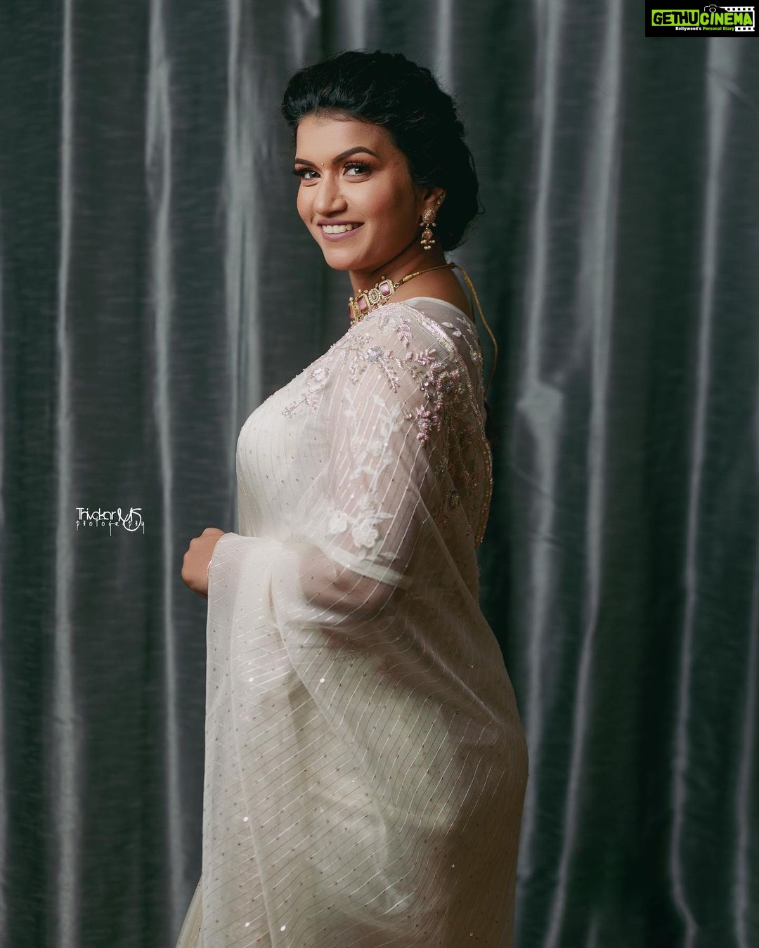 Sridevi Ashok - 6.7K Likes - Most Liked Instagram Photos