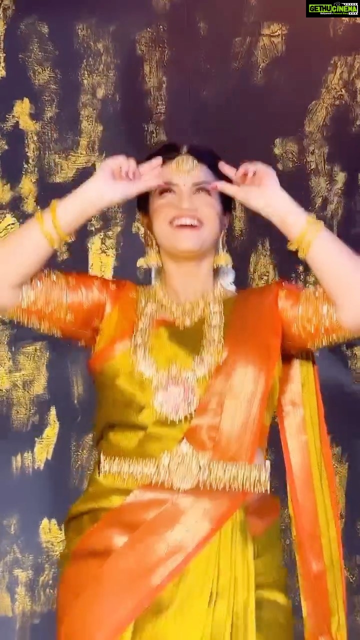 Sridevi Ashok - 5.6K Likes - Most Liked Instagram Photos