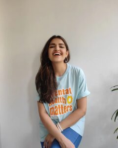 Tara Alisha Berry Instagram - 🤍💙🤍 

@cutestuffco_in 

Use my code BERRY150 and get Rs.150 off on any product on their website !! 

@iyer.aarti 

#mentalhealthmatters #cutestuffco