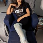Tara Alisha Berry Instagram - In love with this beauties from @juftindia !! You are KILLING it @shrutipathak27 !!! Thank you soooo much !!! 🎥 @usmmusicofficial #juftindia #boots #madewithlove #shrutipathak