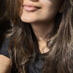 Tara Alisha Berry Instagram - My partner @usmmusicofficial found @shop.without and I fell in love with them !! They make the MOST sustainable sunglasses you could ever own !! The frames are made from post-consumer “impossible-to-recycle” plastic waste – think packets of chips, chocolate wrappers, etc. 0% of this multi-layered packaging (MLP) is recycled globally, but they've found a way, and you’re could help by buying these! And yes, these are the world’s FIRST recycled sunglasses made from packets of chips ! 1 sunglasses frame = 5 packets of chips recycled. Added bonus: 10% of all their sales go towards school scholarships for children of waste-pickers. #shopwithout #sustainable #sustainablefashion #recycle #sunglasses