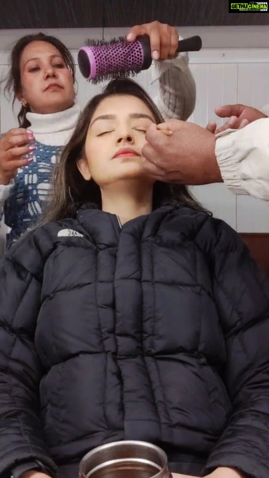 Tara Alisha Berry Instagram - My least favourite part of the job but it's made AMAZING by the kind HMU teams I work with !! Blessed !! @santosh.khairnar.921 @madhavi_somkuwar *Thank you @manitimehtaoza for this @totwtface jacket which is saving me right now !!!!! 🥶 #hmu #bts #blessed #grateful #lifeofanactor