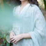 Tara Alisha Berry Instagram - 🤍💚🤍 Shot by @munnasphotography Assisted by @prashant.photography Wearing @prakritijaipur #munnamagic #munnasphotography #indianwear #shoot