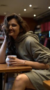 Tara Alisha Berry Instagram - Coffee piyo jug jug jiyo !

Shot by @prashant.photography 
Made to laugh by @munnasphotography
Fed by @usmmusicofficial 
Lovingly licked by @baconmehta 
Lovingly headbutted by Patty 
Shot on Sony A7R4 @sonyalphain 
Wearing @hm

#coffee #shoot #CreatewithSony #SonyAlphaIn