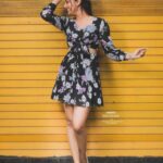Tejashree Pradhan Instagram - How cool is it 😀 that the divine force who created mountains , oceans and galaxies, looked at you and thought THE WORLD NEEDS ONE OF YOU TOO 💁🏻‍♀️ #HappyLife . . Designed and Styled by Tanya @tanyasbenzfashion Makeup: @makeover_by_shikhajaiswal Hair : @hairstylist_harshada Photography: @vikrantmumbaikar Cam.assist: @kunal_patil_smashers Retouch : @tushar_kakde_08