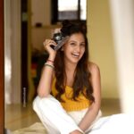 Tejashree Pradhan Instagram - Tried clicking with this camera … and it simply clicked me back ☺️☺️ #HappyLife Photography - @saneshashank Costume Designed and Styled- @stylesaga_by_ag MakeUp - @shiulibiswas_artistry Hair by - @meghapharande_makeupartist Assisted by - @bhatakta.kalakaar and @shubhangi_mohdure Location - @kalasystudios