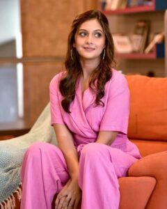 Tejashree Pradhan Instagram - You are exactly where you need to be. Trust the process. Trust yourself. #HappyLife 

Photographer - @saneshashank
Makeup and Hair - @nishigodbole_mua
@aboli_nishigodbolemuaofficial
Style by - @stylesaga_by_ag 
Outfit by - @paridhanboutiquepune
Location - @maujispaces