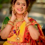Tejashree Pradhan Instagram – 🌸🌼🌹🌺🏵️🌻💮

दिवाळीच्या खूप खूप शुभेच्छा

#HappyLife

In frame:  #TejashriPradhan

Organiser -: @deepli7321 

Makeup-: @ashwini_makeup_studio_

Photographer @nehal_jagatap_photography

Blouse-: @savis_s_creations_

Jewellery-: @nilima_jewellery

Saree- @vastrakala_paithani_