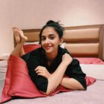Tejashree Pradhan Instagram - Every sunrise gives us a hope for the better day than yesterday.. so let's sleep peacefully for that "Hope" #GoodNight ❤️ #HappyLife