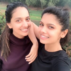 Tejashree Pradhan Instagram - "Nobody can replace U." Do you get that🤨 (Ani pratyek goshtila exceptions astaat😜) baki
Prem blah... Blah.... Blah... Won't let u go so easily🤗 "Happiest birthday"-Date :25th TIME : 12AM😎🙌