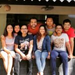 Tejashree Pradhan Instagram - Jindagi milke bitaenge ... Haal e Dil ga k sunayenge ... Hum to 7rang hai (Oops 8 rang hai🤣) YE JAHAN RANGI BANAYENGE. #happyfriendshipday❤️ #HappyLife