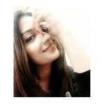 Tejashree Pradhan Instagram - I am worthy to attract love, success and wealth. #HappyLife