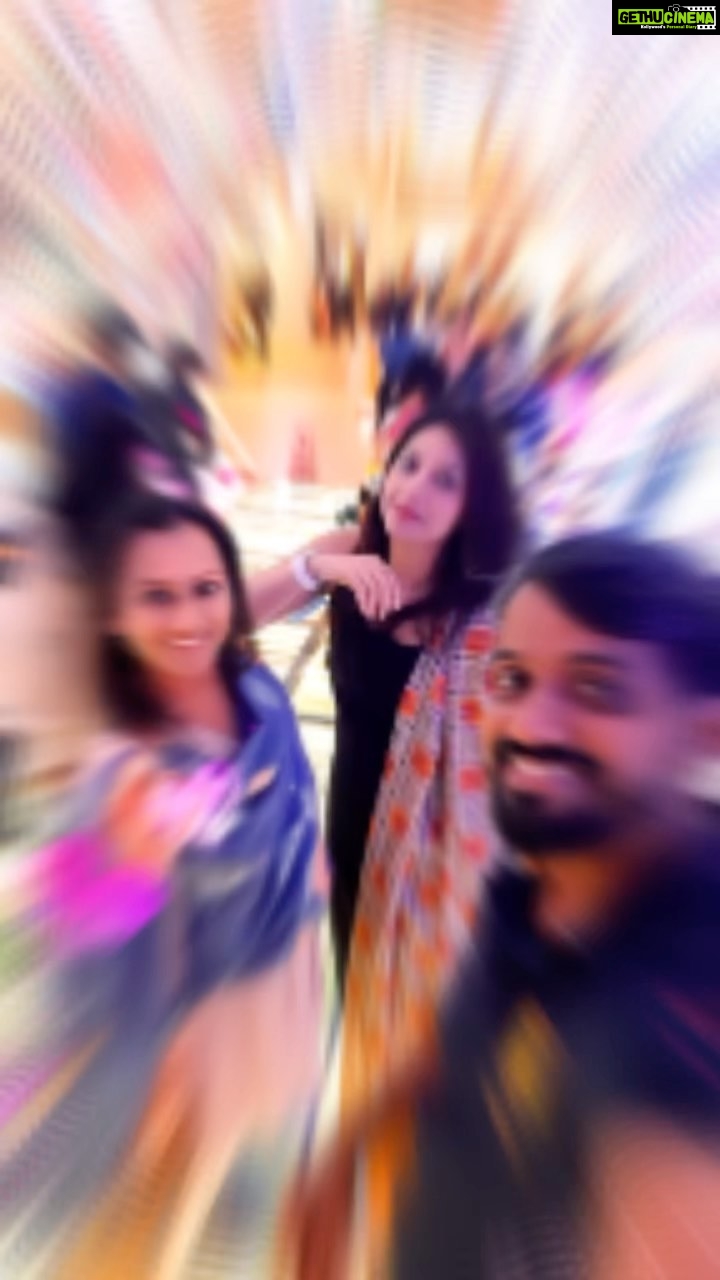Tejashree Pradhan Instagram - #family❤️