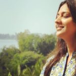 Tejashree Pradhan Instagram – You have a powerful, beautiful, healing light within you. It is the perfect light of divine love, and can not be touched by negativity. Negativity evaporates in it’s presence. Instead of trying to figure everything out. Connect with this beautiful light, and watch your soul fill with love.

#HappyLife