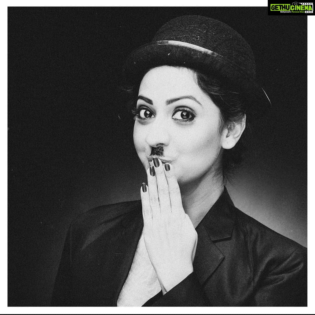 Tejashree Pradhan Instagram - #happyworldsmileday #HappyLife