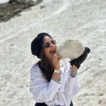 Tejashree Pradhan Instagram - I was soo concerned about the little kid inside … and guess what !! It is very much Alive ❄️☃️❄️ #HappyLife