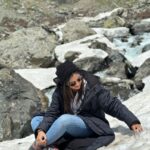 Tejashree Pradhan Instagram - I was soo concerned about the little kid inside … and guess what !! It is very much Alive ❄️☃️❄️ #HappyLife