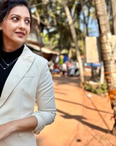 Tejashree Pradhan Instagram - 🤍🖤🤍🖤