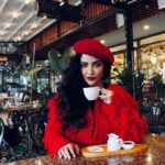 Tia Bajpai Instagram - Beret and Baguette kinda day #tiab