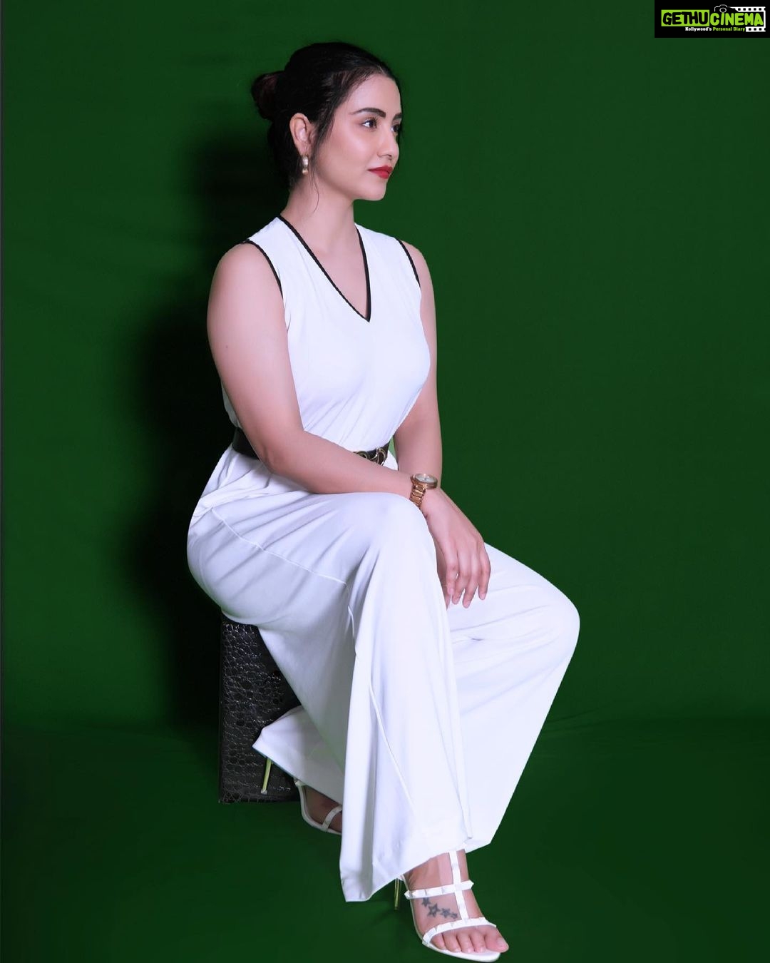 Tia Bajpai Instagram - Here’s to all you wonderful women, I know sometimes it’s tough, Having the weight of the world on your delicate shoulders, You must act a certain way you are often told, don’t smile so much, don’t be so bold. But remember when I tell you this, it’s not about hers or his, For everything is made out of you, you are the essence you are the hue. Be the force you are, for without you the world won’t go that far, Love the way you do, coz you are the only one who can. You are the essence, a miracle, The one that everyone wants, but very few understand. Happy women’s Day. By: Tia Bajpai #womensday #happywomensday