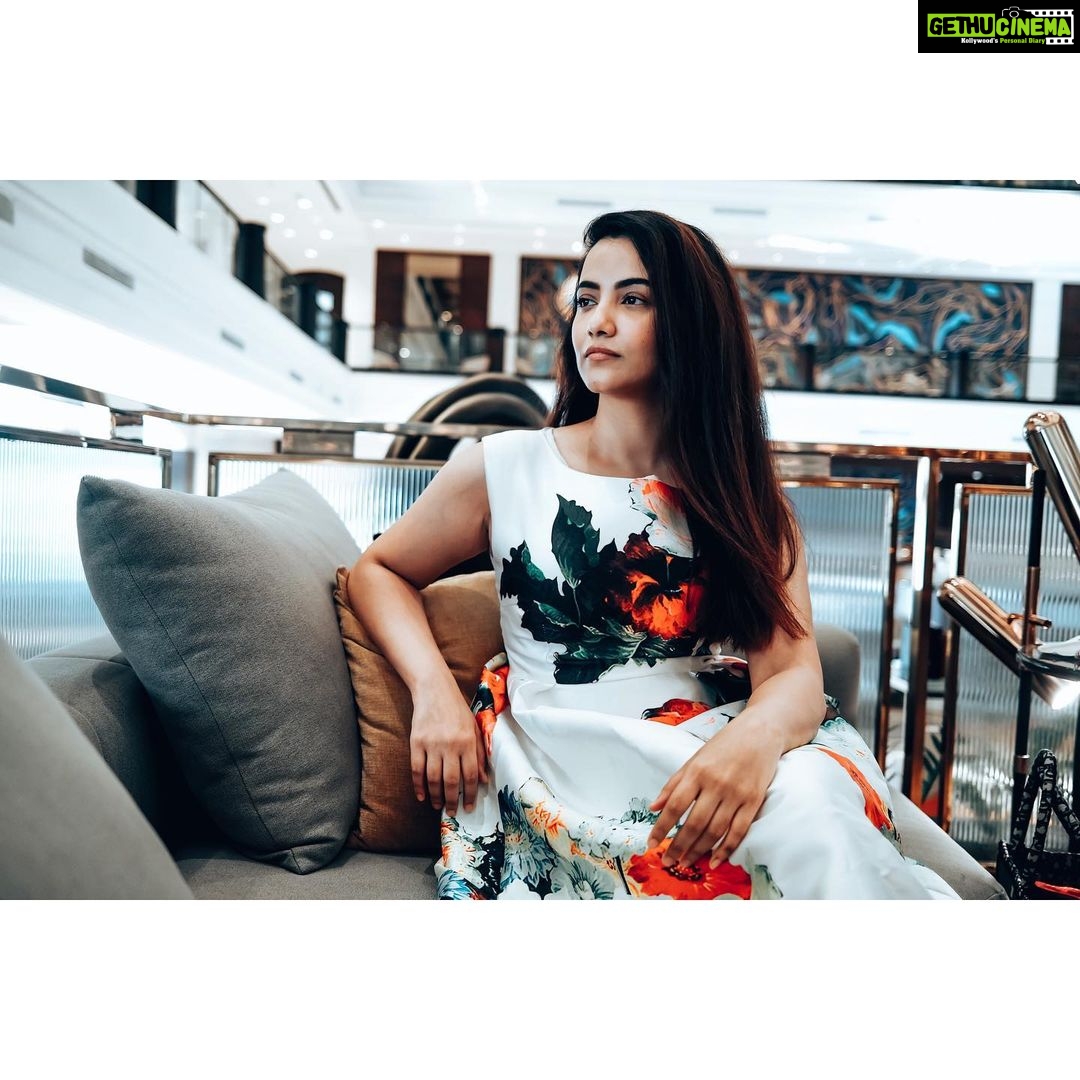 Tia Bajpai Instagram - People will stare. Make it worth their while 💎 #TiaB #TiaBeezz